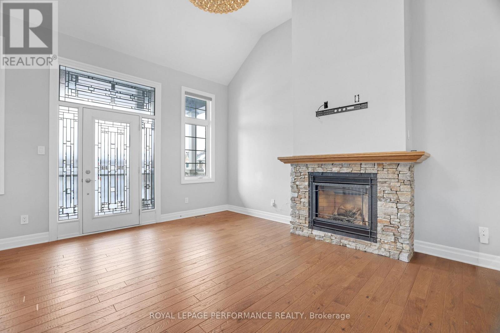 508 Yellow Birch Street, Ottawa, Ontario  K1W 0J3 - Photo 21 - X12657662