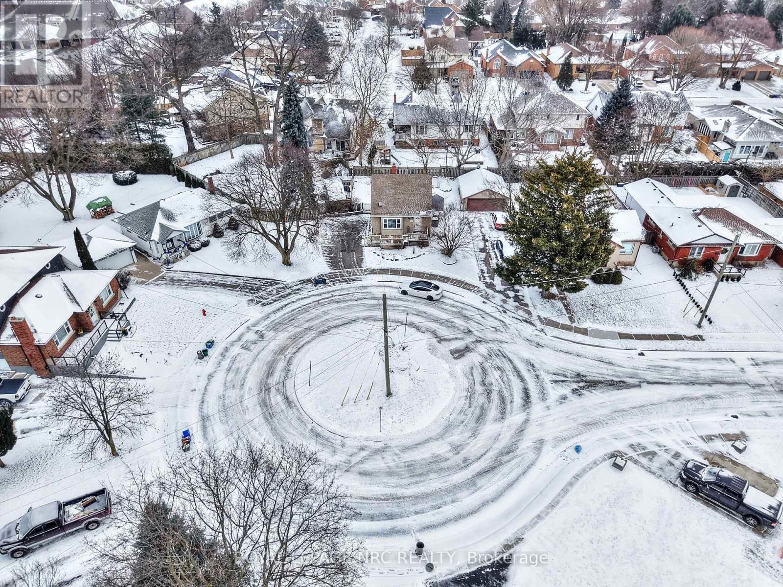 6151 Harvey Street, Niagara Falls, Ontario  L2J 2A9 - Photo 34 - X12657634