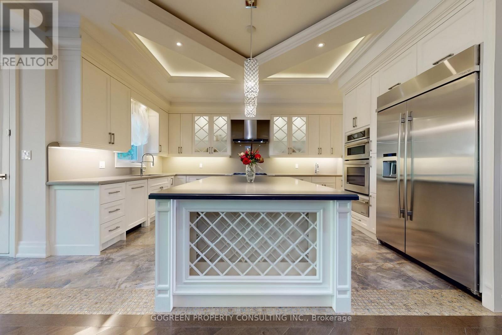 11 Elmview Avenue, Toronto, Ontario  M2N 2S5 - Photo 13 - C12657642