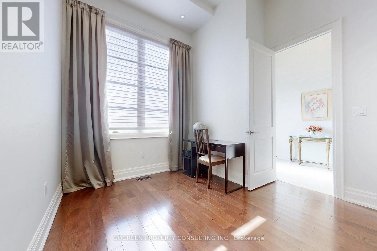 11 Elmview Avenue, Toronto, Ontario  M2N 2S5 - Photo 19 - C12657642