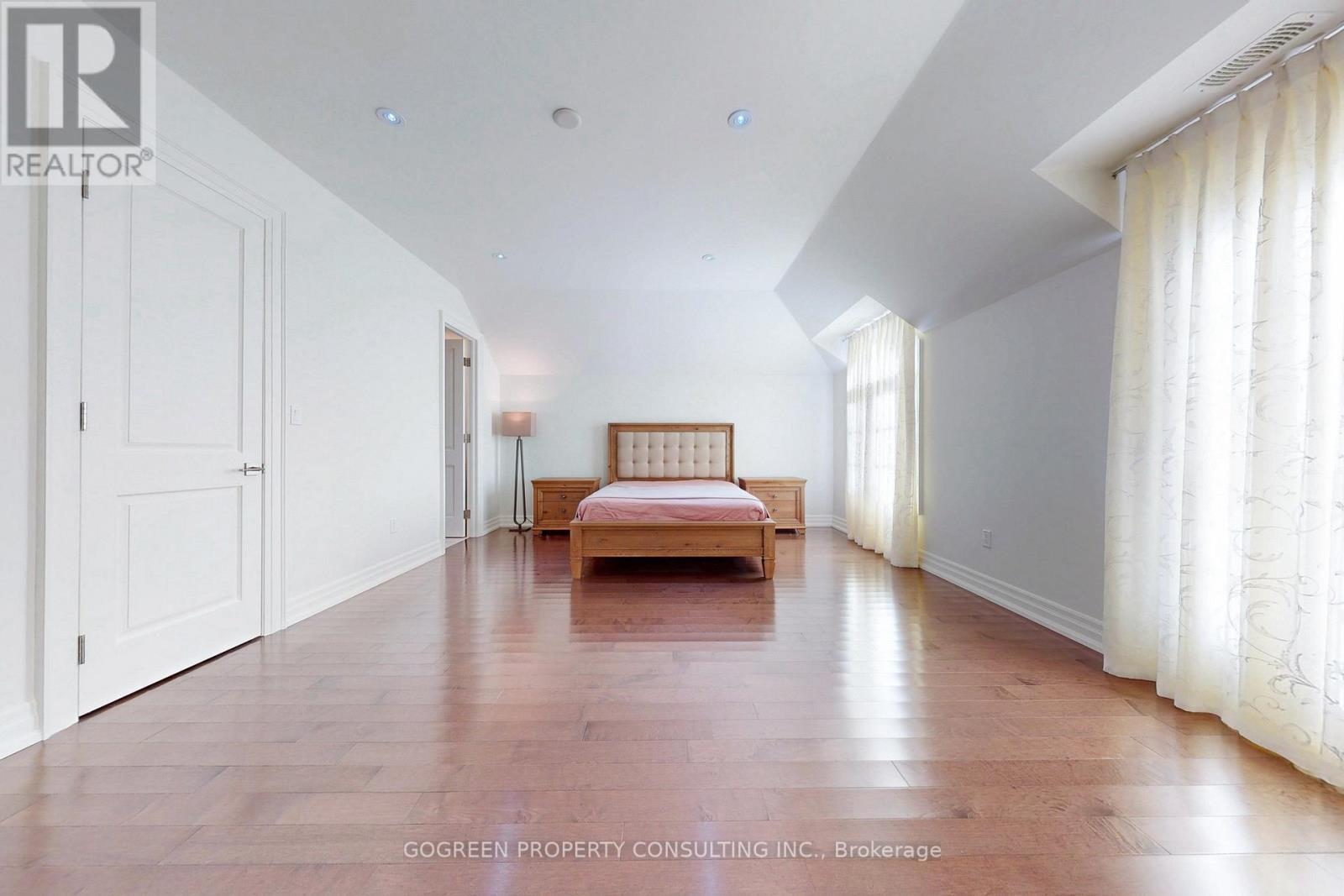 11 Elmview Avenue, Toronto, Ontario  M2N 2S5 - Photo 34 - C12657642