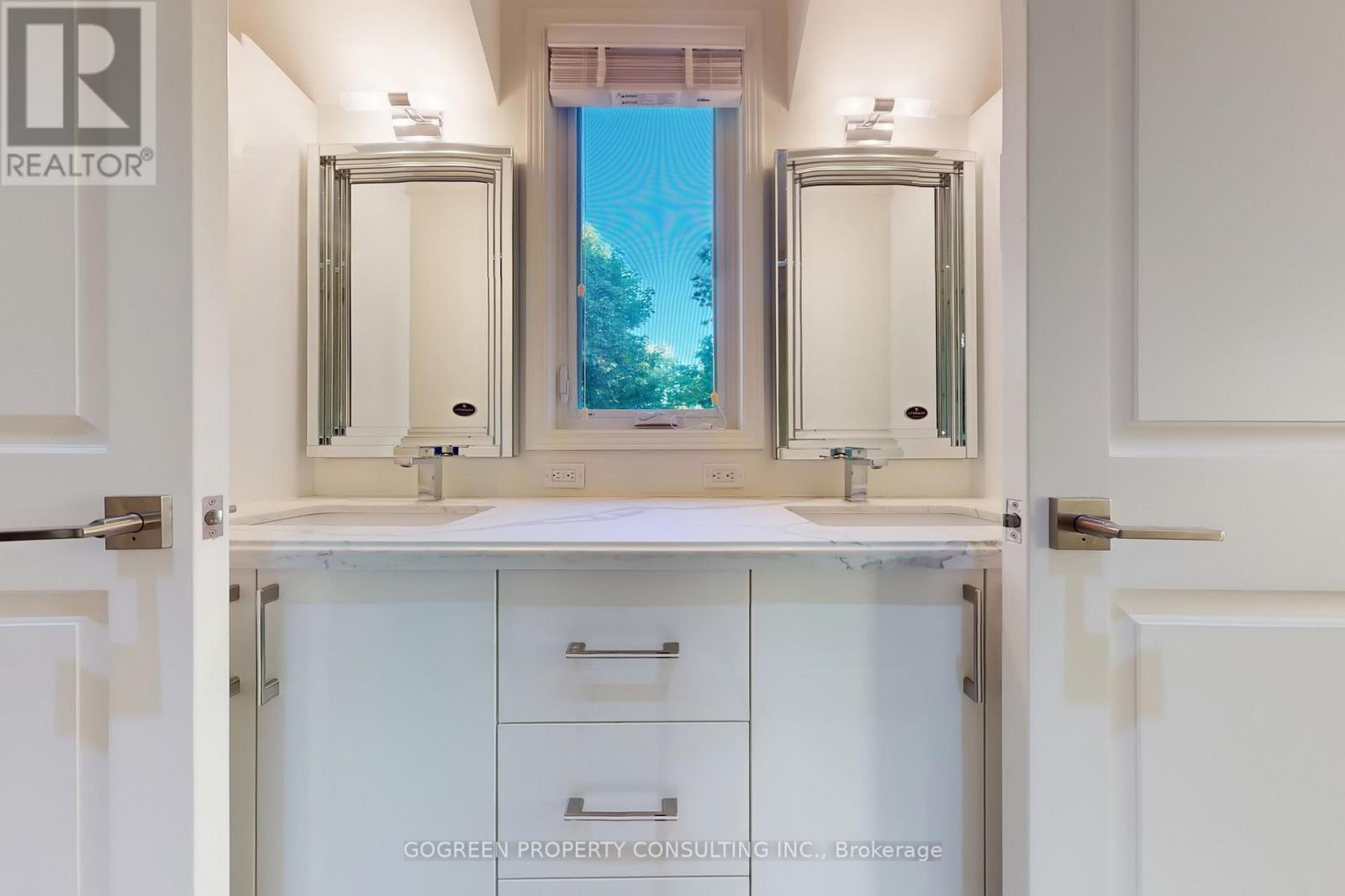 11 Elmview Avenue, Toronto, Ontario  M2N 2S5 - Photo 37 - C12657642