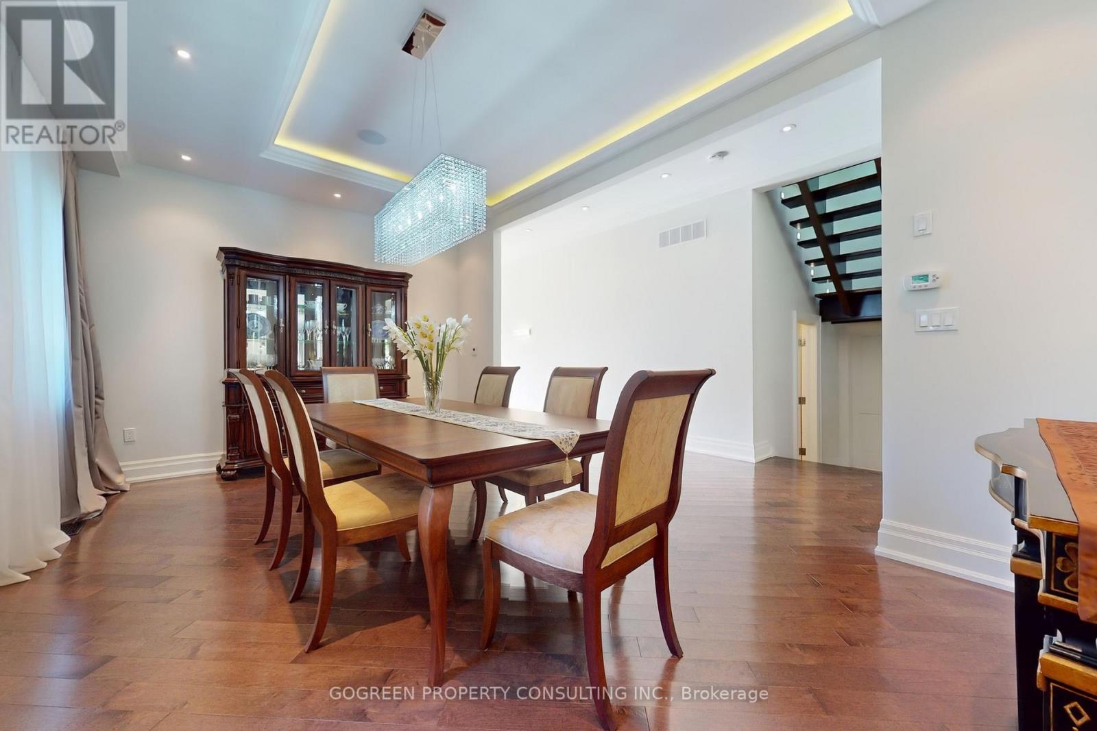 11 Elmview Avenue, Toronto, Ontario  M2N 2S5 - Photo 9 - C12657642