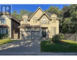 11 ELMVIEW AVENUE, Toronto, Ontario