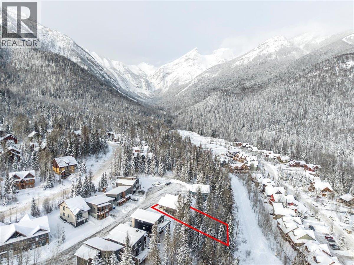 12 Alpine Trail Place, Fernie, British Columbia  V0B 1M5 - Photo 58 - 10371692