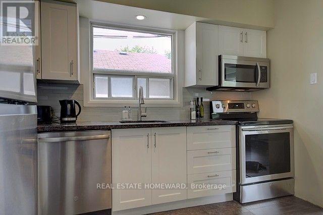 632 Brimley Road, Toronto, Ontario  M1J 1B8 - Photo 8 - E12657666