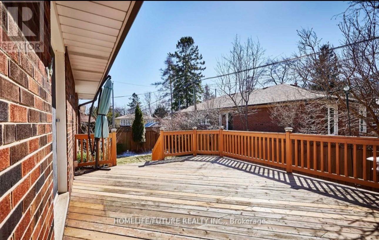 Main - 264 Livingston Road, Toronto, Ontario  M1E 1M1 - Photo 11 - E12657682