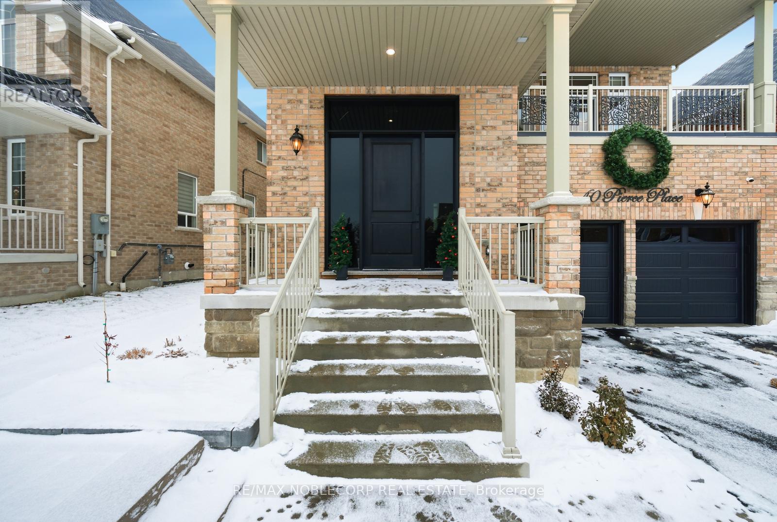 40 Pierce Place, New Tecumseth, Ontario  L0G 1W0 - Photo 3 - N12657644