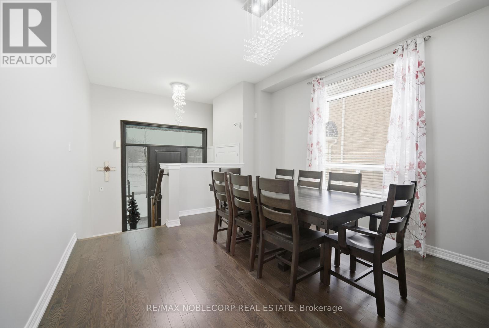 40 Pierce Place, New Tecumseth, Ontario  L0G 1W0 - Photo 8 - N12657644