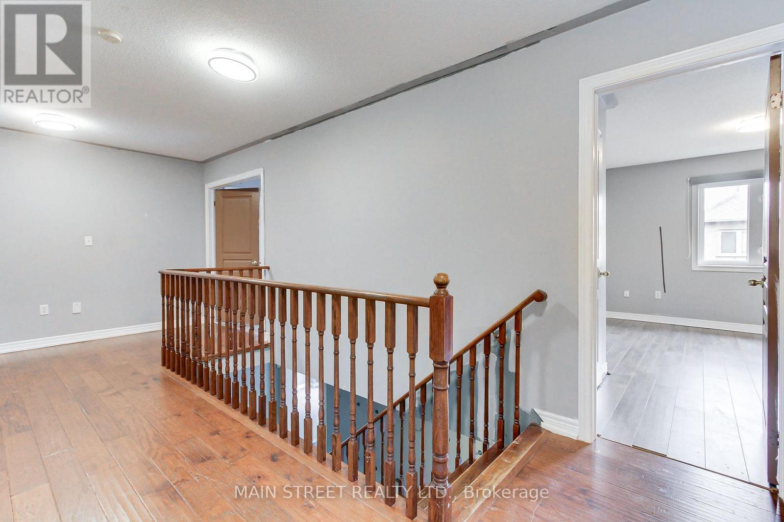 4 Cider Crescent, Richmond Hill, Ontario  L4E 4A4 - Photo 10 - N12657680