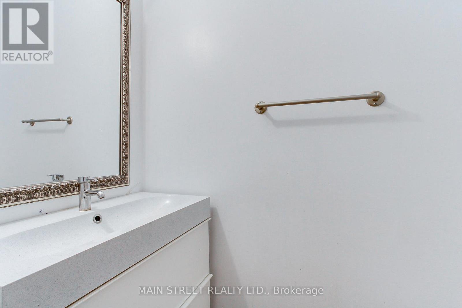 4 Cider Crescent, Richmond Hill, Ontario  L4E 4A4 - Photo 8 - N12657680