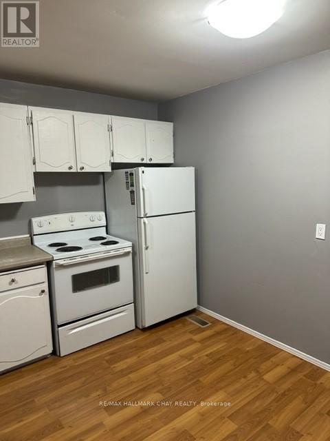 1-4 - 58 Penetang Street, Barrie, Ontario  L4M 1V6 - Photo 22 - S12657626