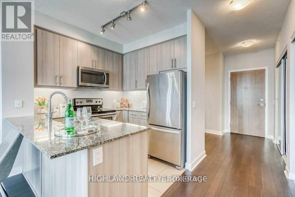 2108 - 3975 Grand Park Drive, Mississauga, Ontario  L5B 0K4 - Photo 5 - W12606794