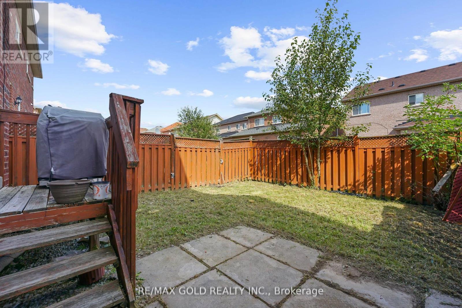 22 Nathaniel Crescent, Brampton, Ontario  L6Y 5M5 - Photo 41 - W12657624