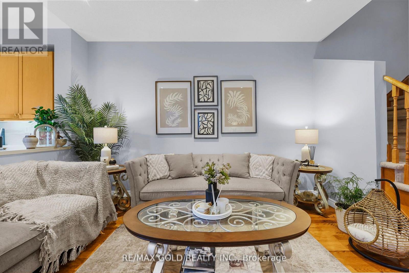 22 Nathaniel Crescent, Brampton, Ontario  L6Y 5M5 - Photo 5 - W12657624