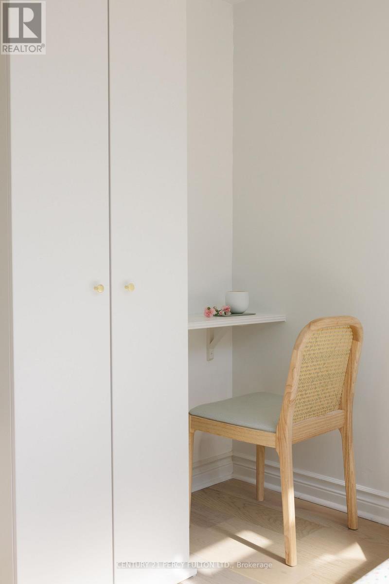 302 - 1 Ripley Avenue, Toronto, Ontario  M6S 4Z6 - Photo 16 - W12657656