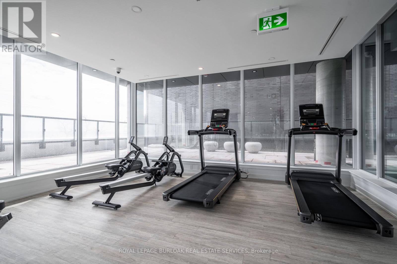 908 - 370 Martha Street, Burlington, Ontario  L7R 0G9 - Photo 20 - W12657674