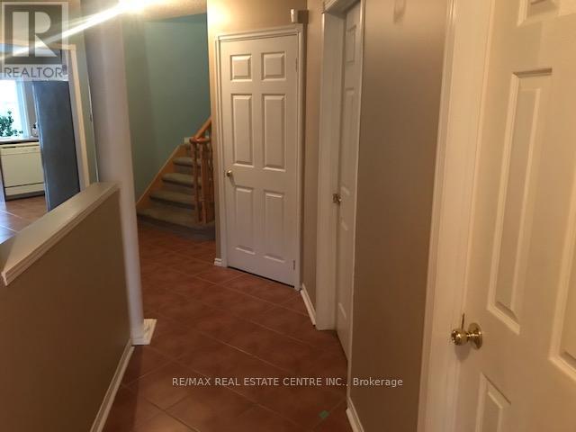 177 Vintage Gate, Brampton, Ontario  L6X 5B7 - Photo 4 - W12657684