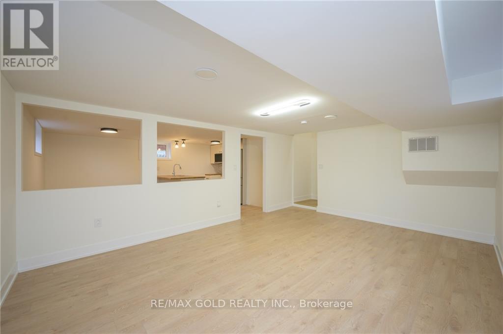 Bsmt - 54 Moxley Drive, Hamilton, Ontario  L8T 3Y7 - Photo 3 - X12657638