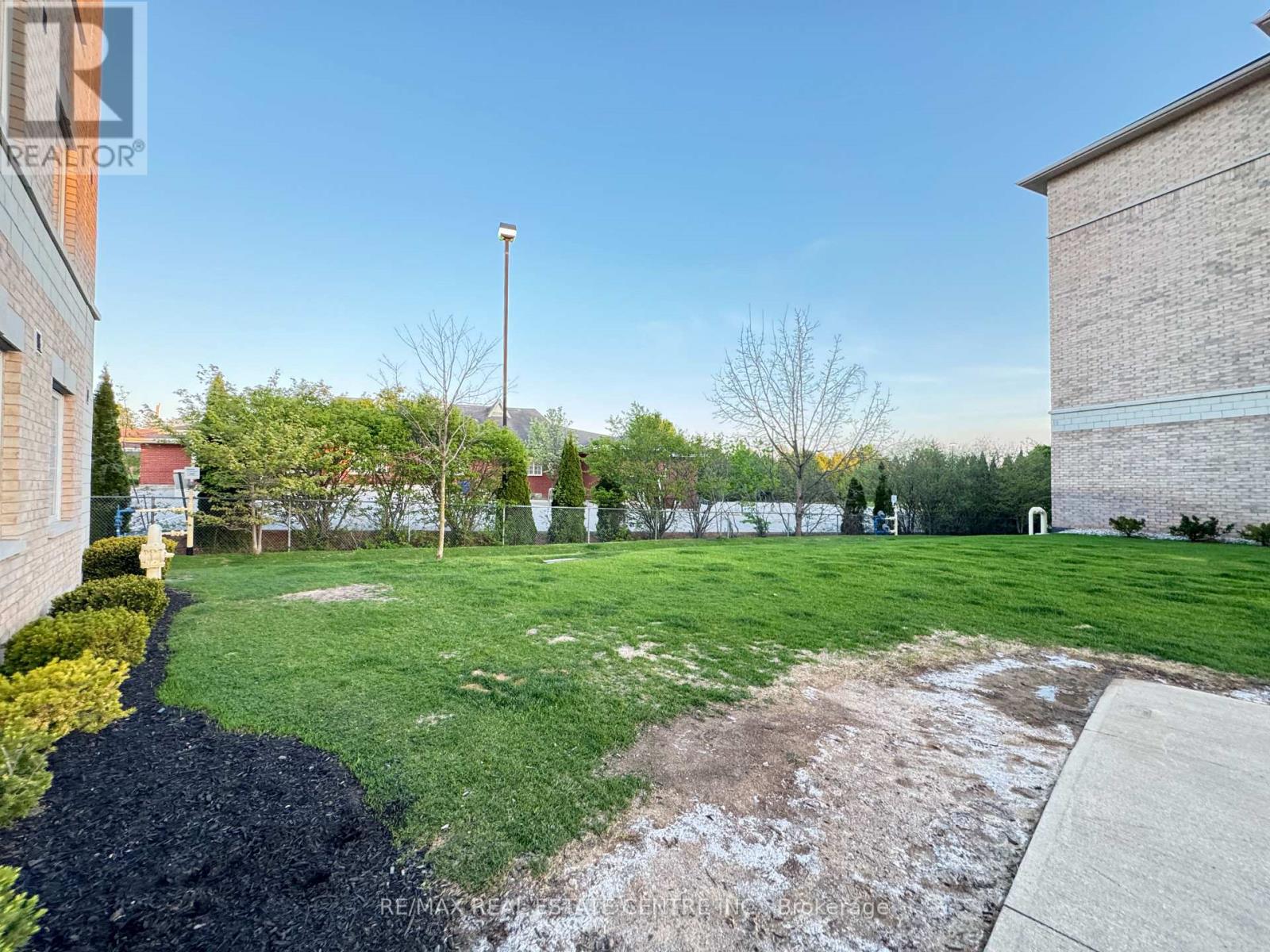 111 - 1083 Gordon Street S, Guelph, Ontario  N1G 0E8 - Photo 21 - X12657652