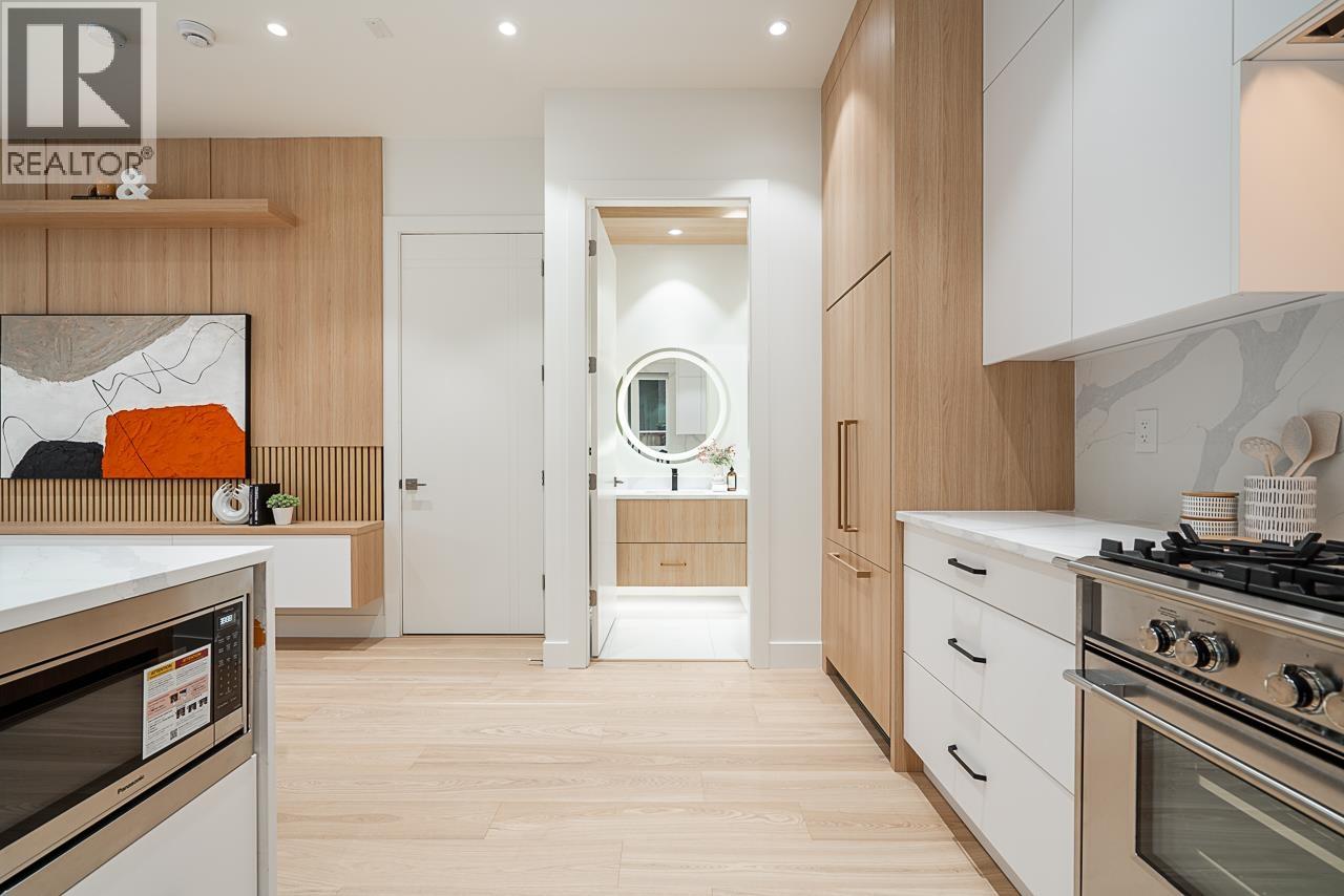 2833 Oliver Crescent, Vancouver, British Columbia  V6L 1T1 - Photo 6 - R3075471