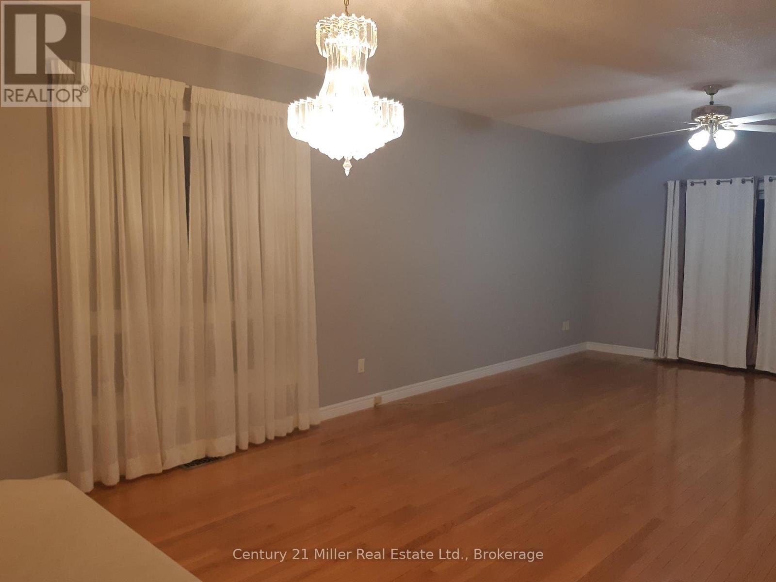 2255 Grouse Lane, Oakville, Ontario  L6M 3Z8 - Photo 11 - W12657714