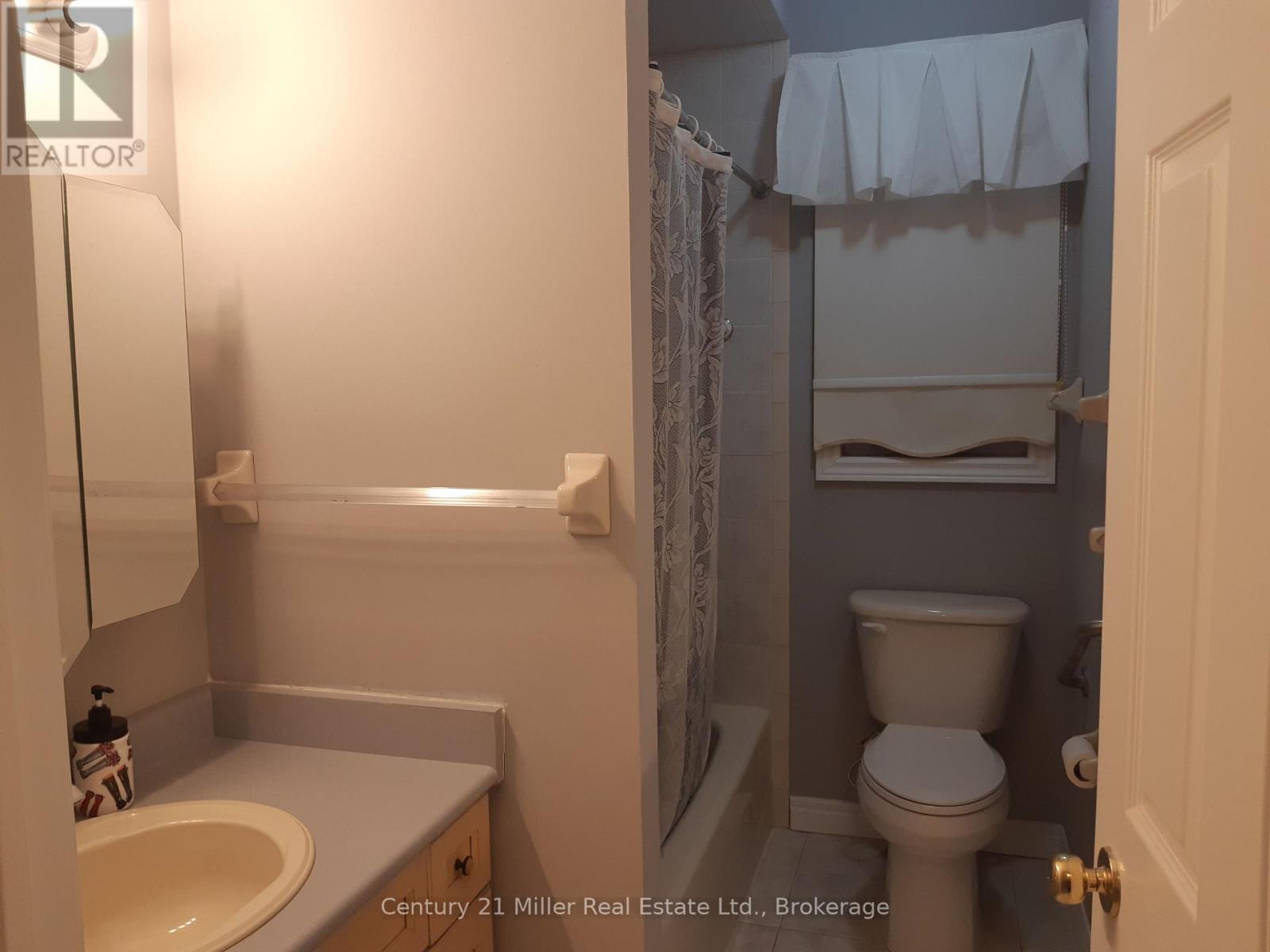 2255 Grouse Lane, Oakville, Ontario  L6M 3Z8 - Photo 20 - W12657714