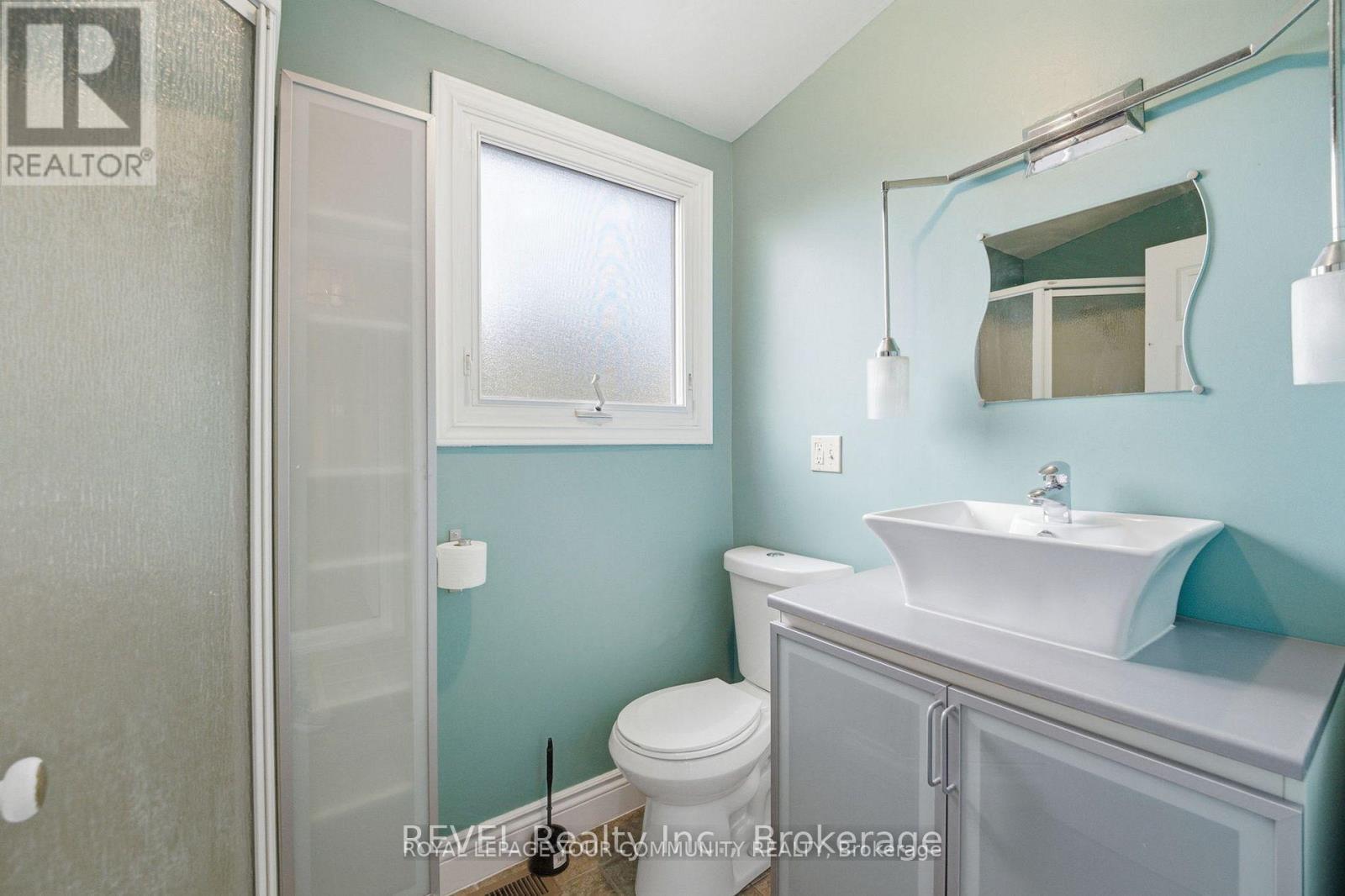 Upper - 4899 Morrison Street, Niagara Falls, Ontario  L2E 2C6 - Photo 15 - X12608206