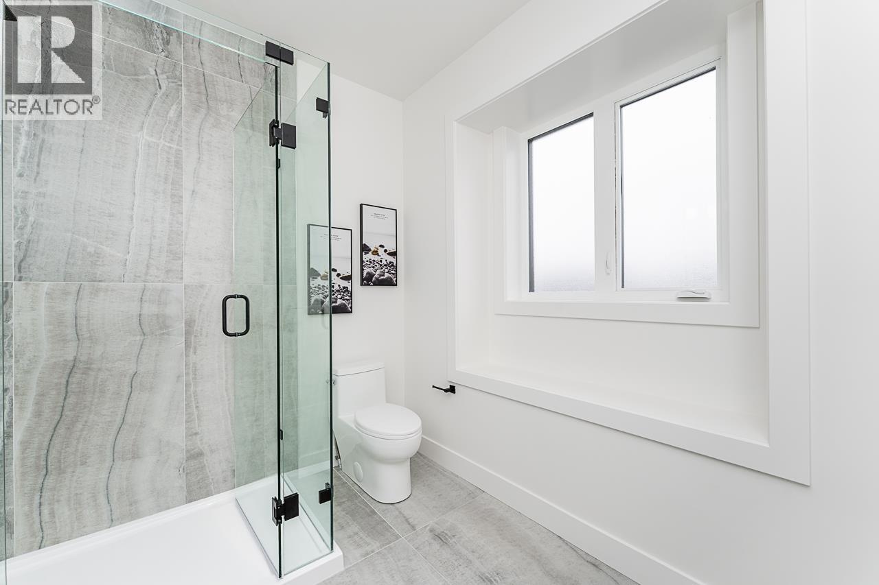 2 2837 Oliver Crescent, Vancouver, British Columbia  V6L 1T1 - Photo 12 - R3075458