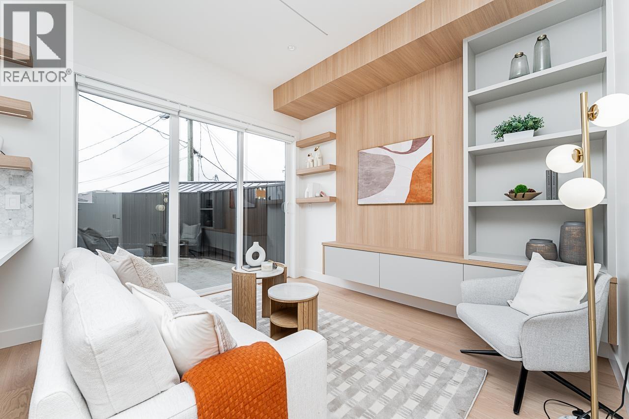 2 2837 Oliver Crescent, Vancouver, British Columbia  V6L 1T1 - Photo 7 - R3075458