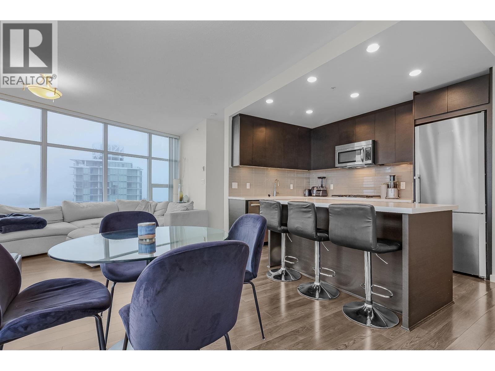 3702 4880 Bennett Street, Burnaby, British Columbia  V5H 0C1 - Photo 11 - R3075389