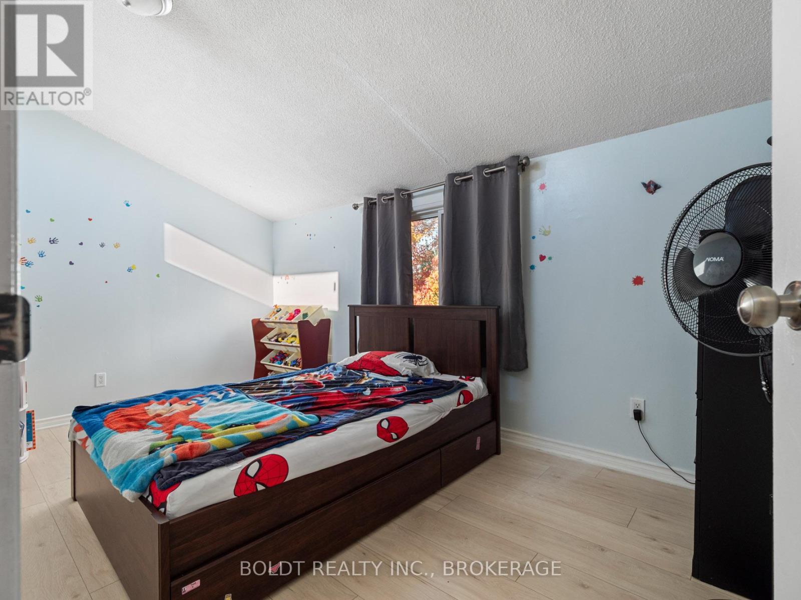 224 Oakdale Avenue, St. Catharines, Ontario  L2P 2K7 - Photo 21 - X12657710