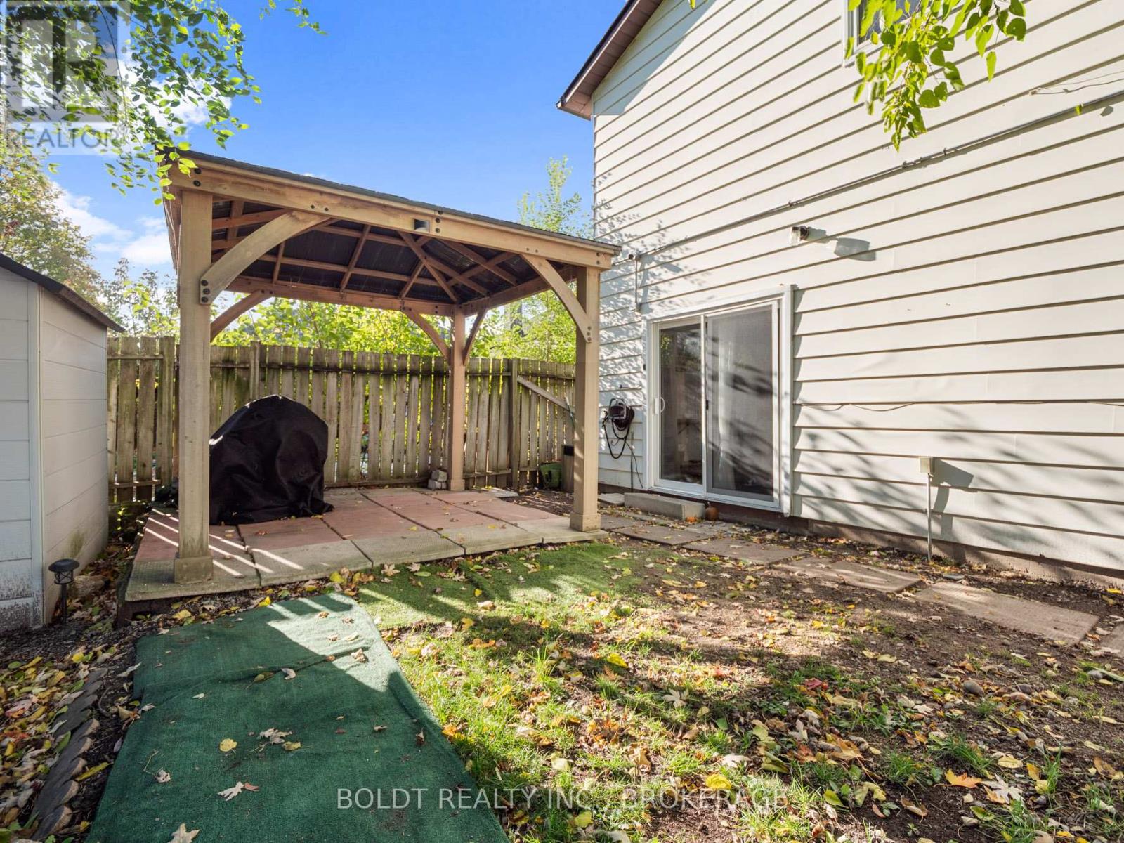 224 Oakdale Avenue, St. Catharines, Ontario  L2P 2K7 - Photo 27 - X12657710