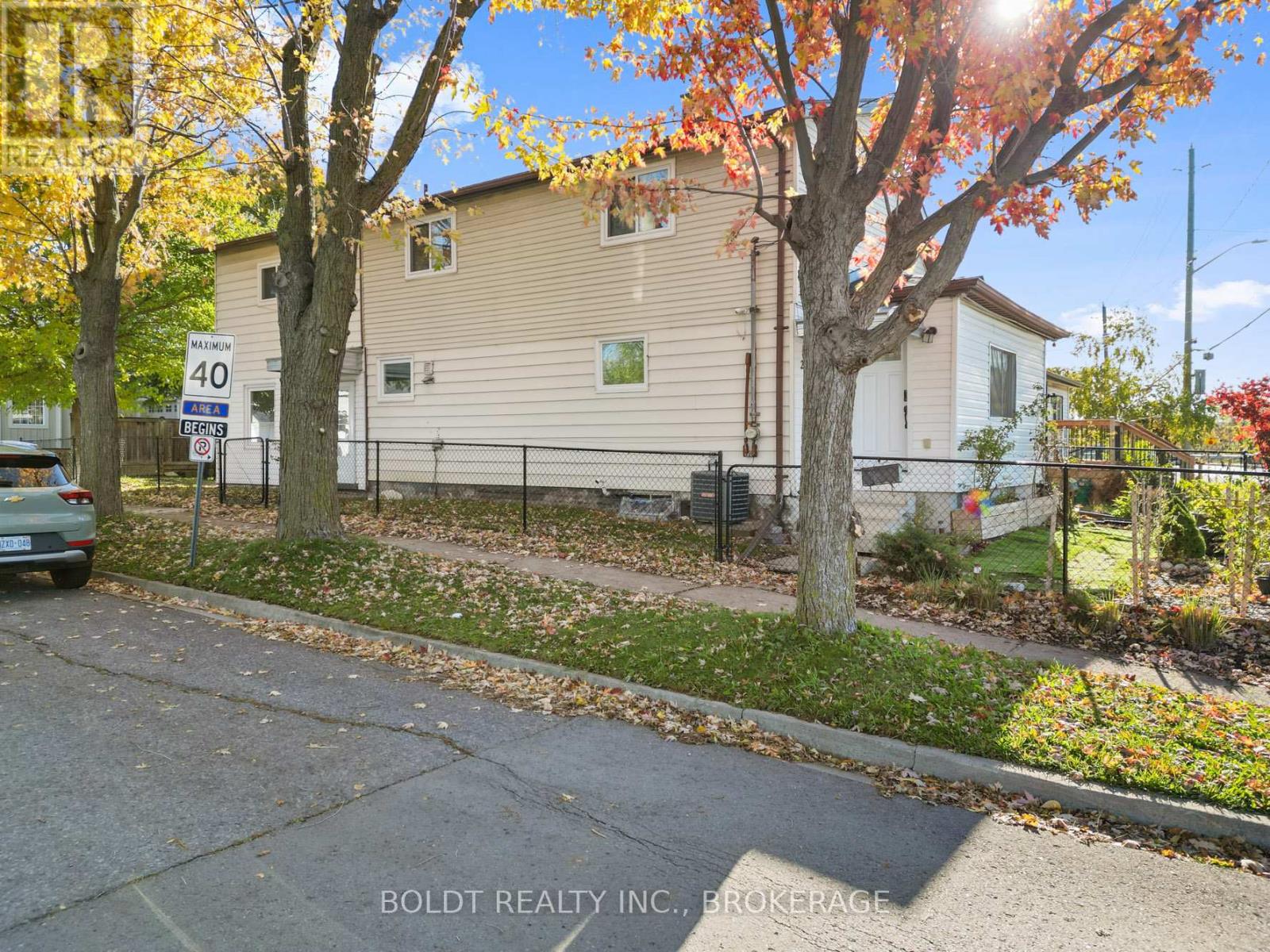 224 Oakdale Avenue, St. Catharines, Ontario  L2P 2K7 - Photo 33 - X12657710