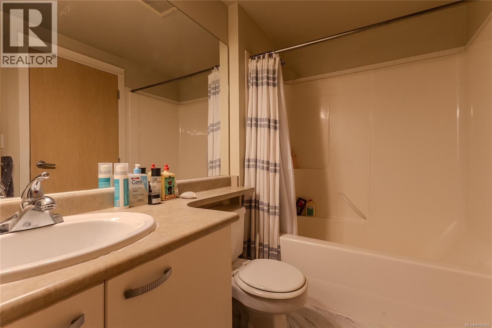 20 1019 North Park St, Victoria, British Columbia  V8T 5L4 - Photo 16 - 1022362