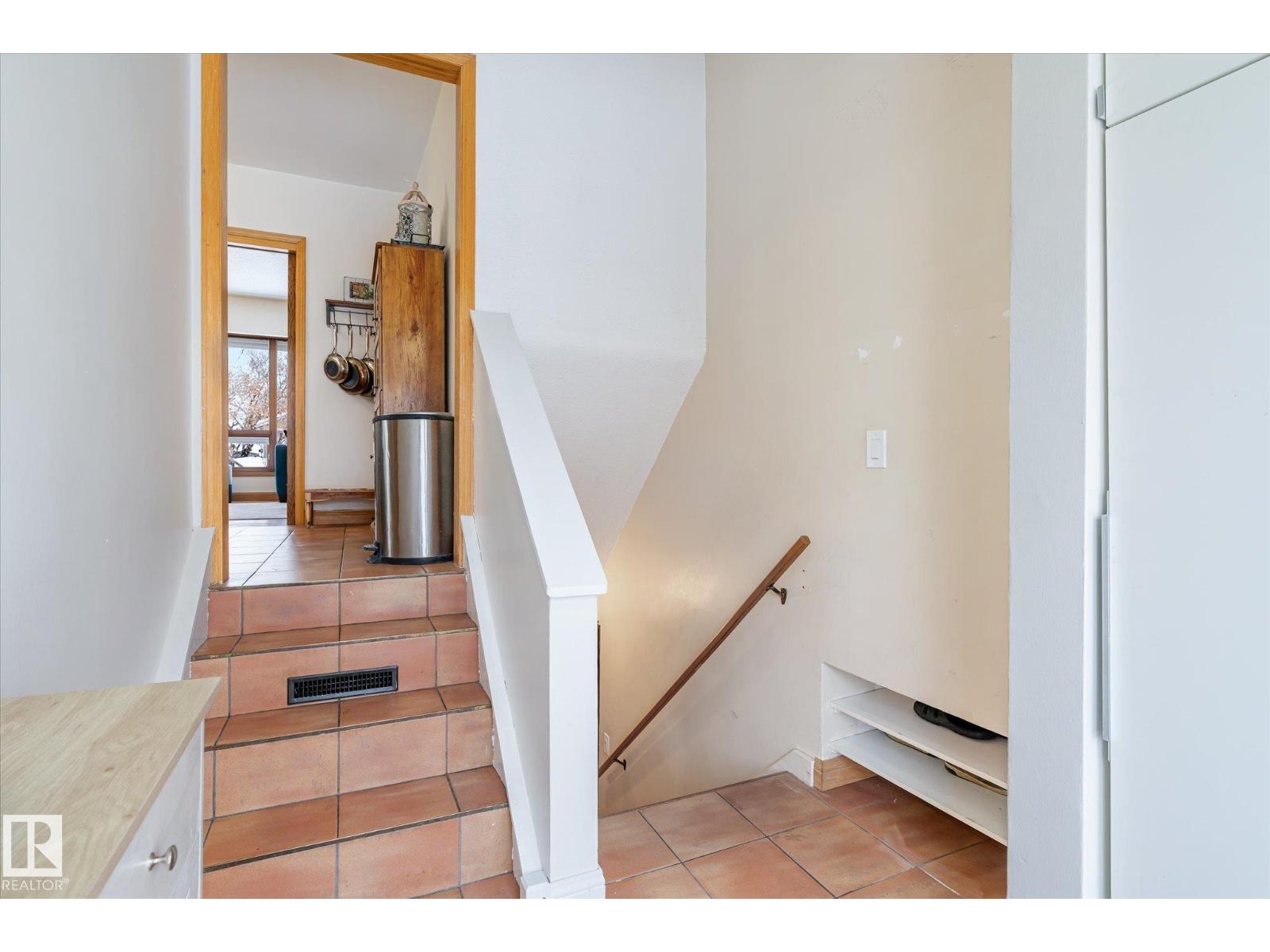 10332 78 St Nw, Edmonton, Alberta  T6A 3E5 - Photo 25 - E4468894