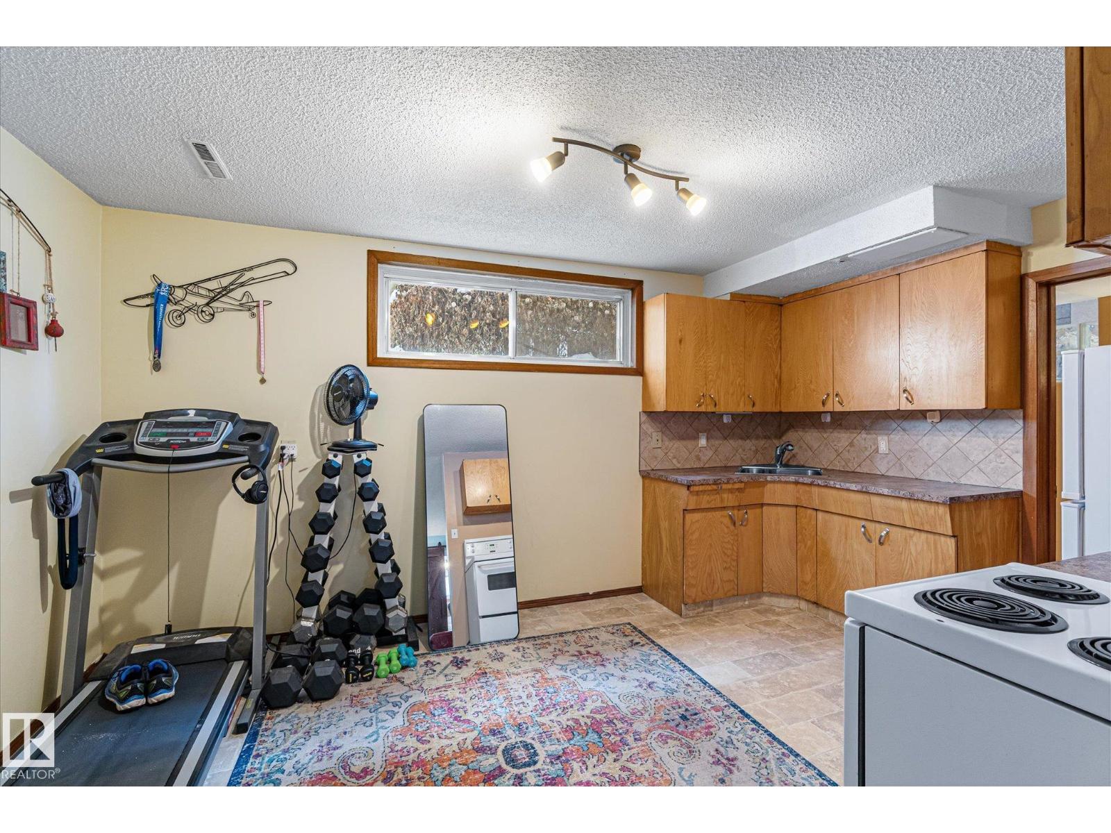 10332 78 St Nw, Edmonton, Alberta  T6A 3E5 - Photo 29 - E4468894