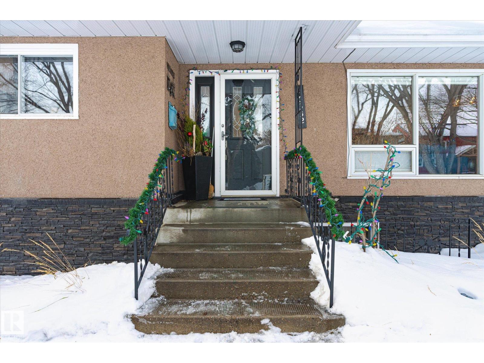 10332 78 St Nw, Edmonton, Alberta  T6A 3E5 - Photo 5 - E4468894