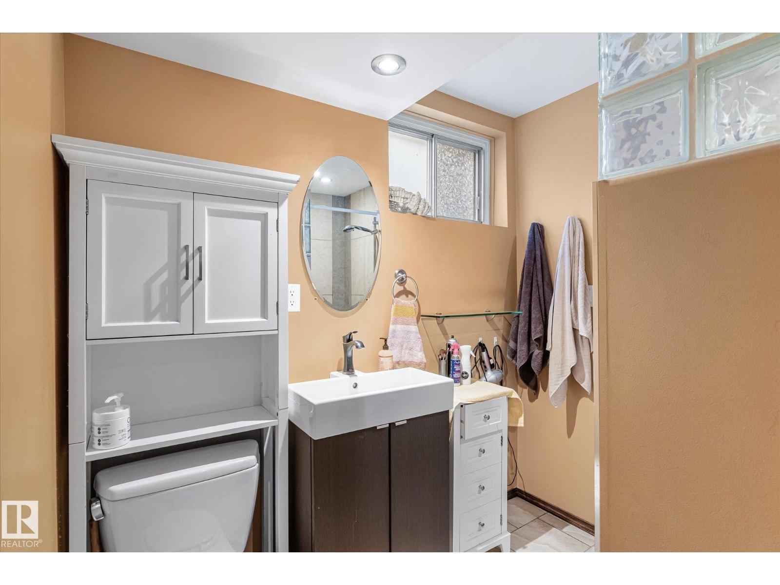 10332 78 St Nw, Edmonton, Alberta  T6A 3E5 - Photo 31 - E4468894