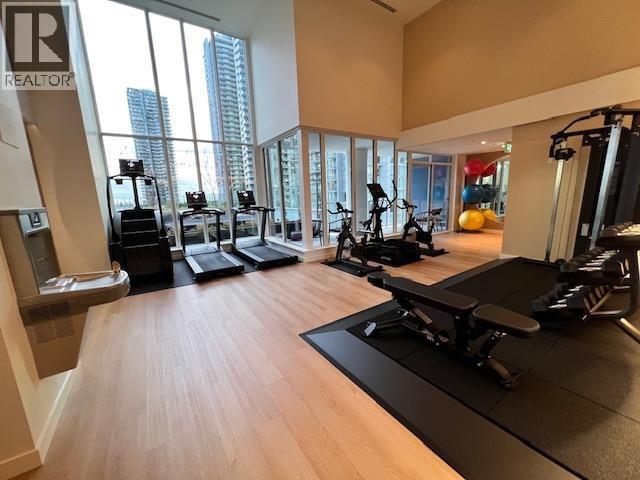 807 4988 Bennett Street, Burnaby, British Columbia  V5H 0L1 - Photo 11 - R3075454