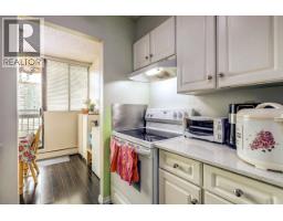 906 620 SEVENTH AVENUE