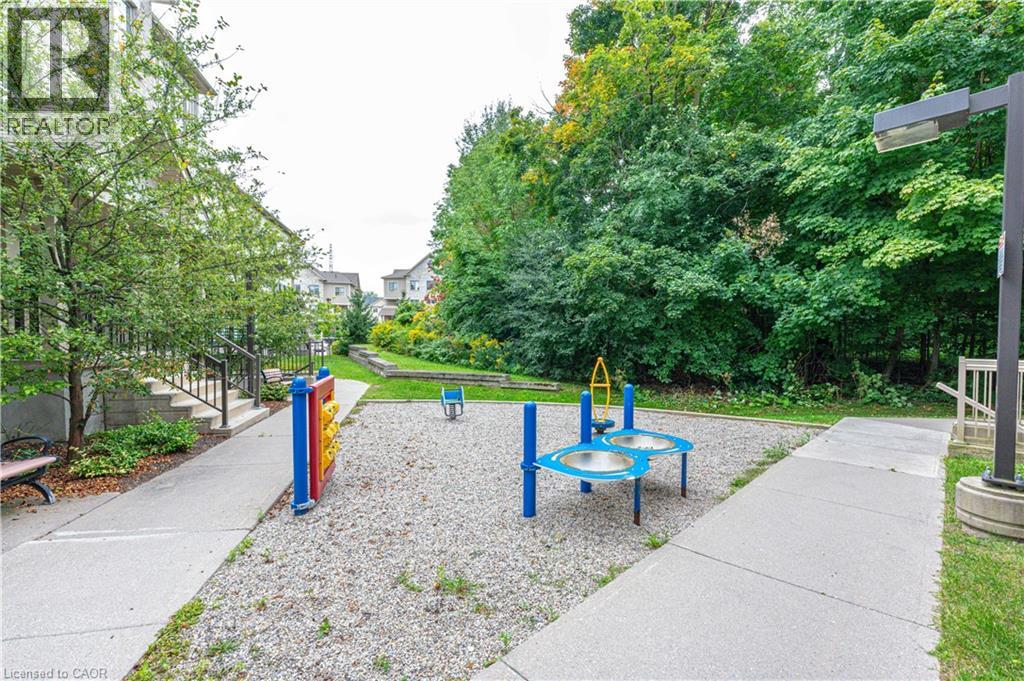 255 Maitland Street Unit# 2c, Kitchener, Ontario  N2R 0C8 - Photo 39 - 40795604