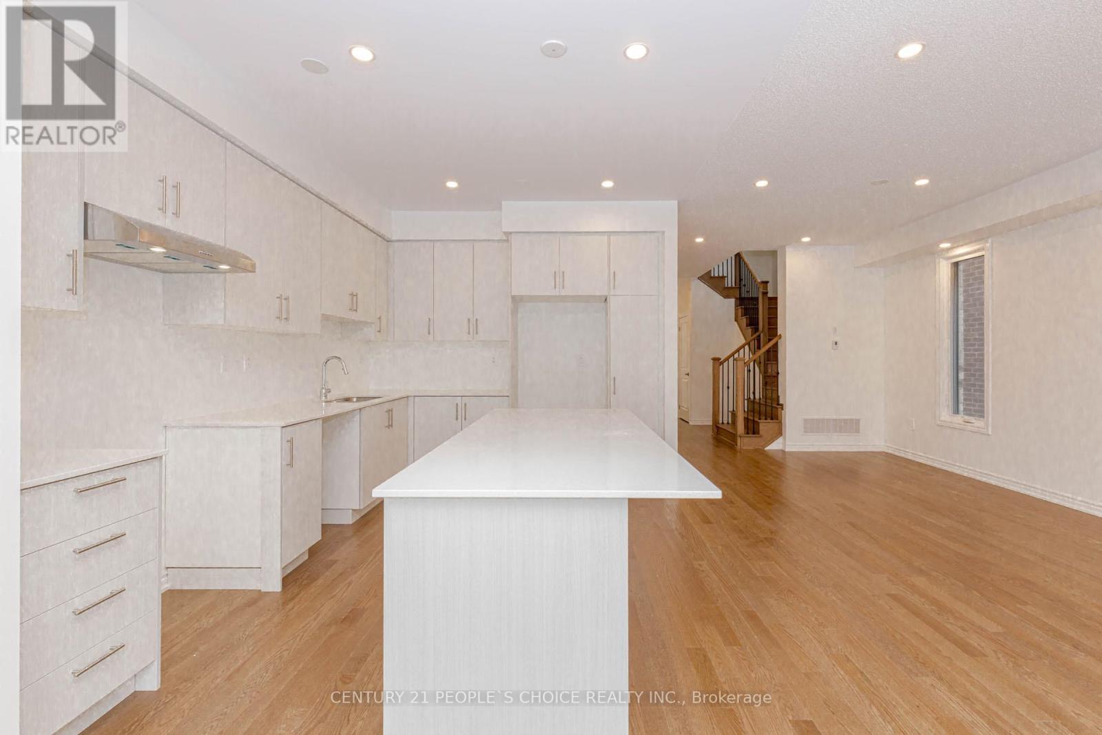 1480 Savoline Boulevard, Milton, Ontario  L9E 2E9 - Photo 13 - W12657692