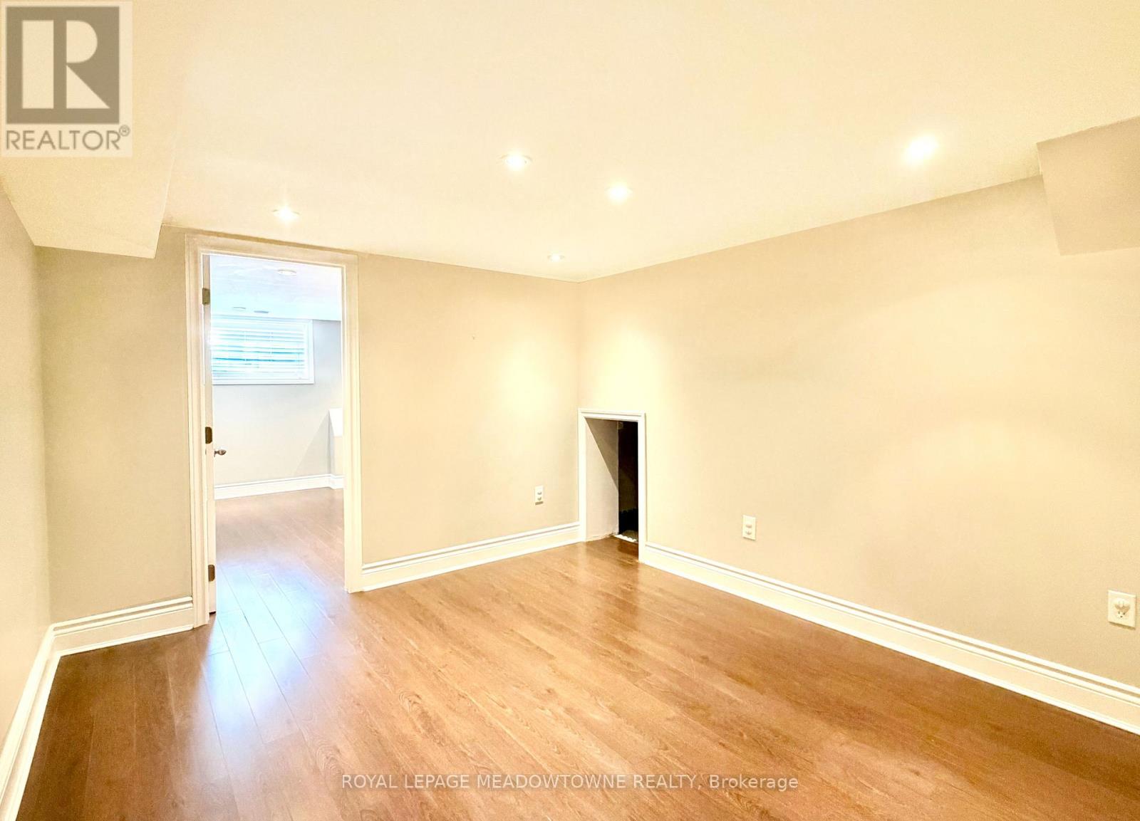 17 Kersdale Avenue, Toronto, Ontario  M6M 1C9 - Photo 25 - W12657720