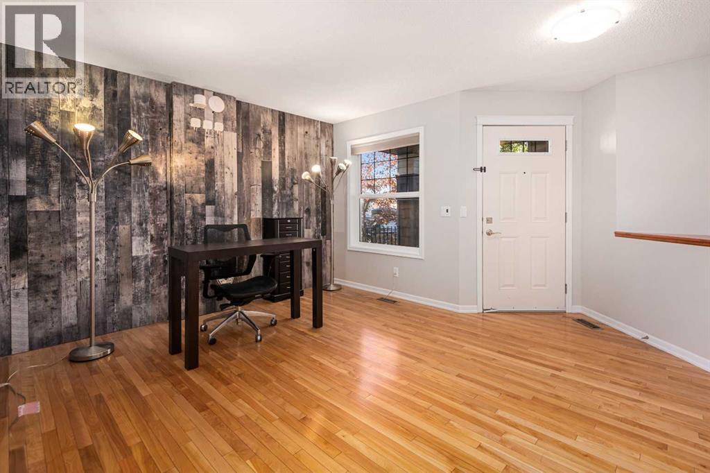 38 Autumn Gardens Se, Calgary, Alberta  T3M 0H7 - Photo 3 - A2265008