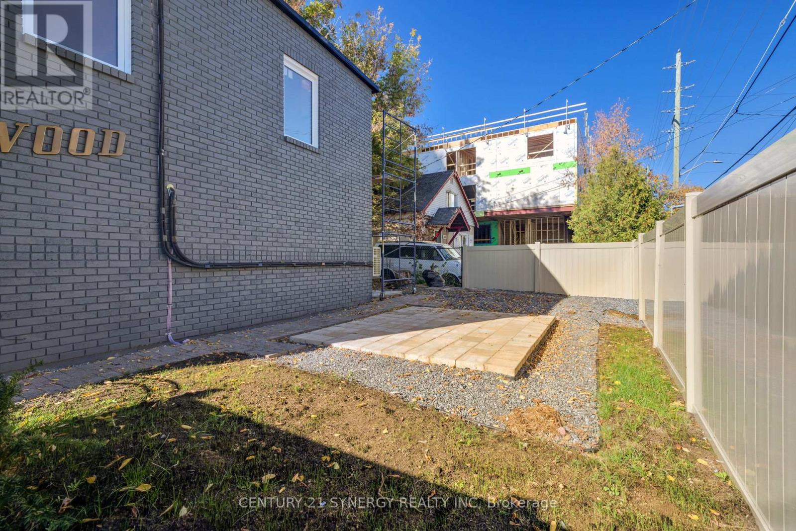 2 - 598 Kirkwood Avenue, Ottawa, Ontario  K1Z 5X4 - Photo 19 - X12657748