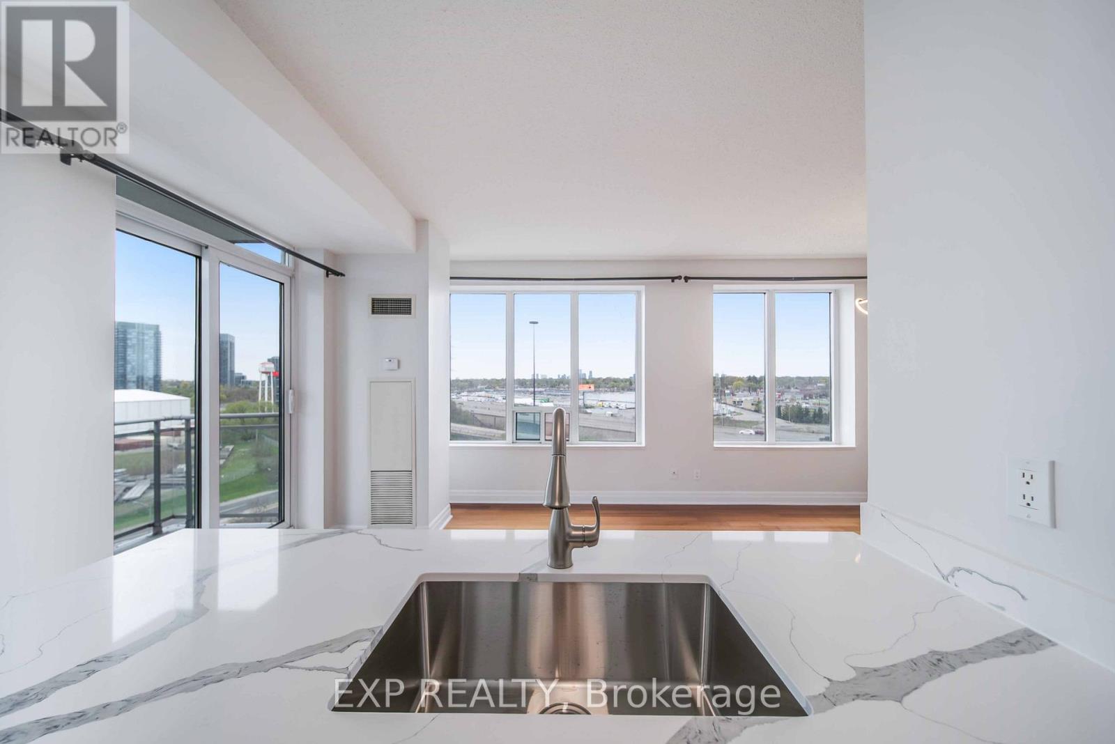 1003 - 2119 Lakeshore Boulevard W, Toronto, Ontario  M8V 7A1 - Photo 30 - W12657766