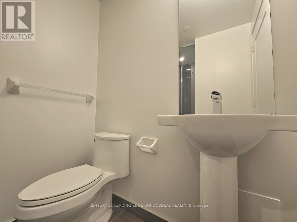 1407 - 70 Princess Street, Toronto, Ontario  M5A 0X6 - Photo 6 - C12657764