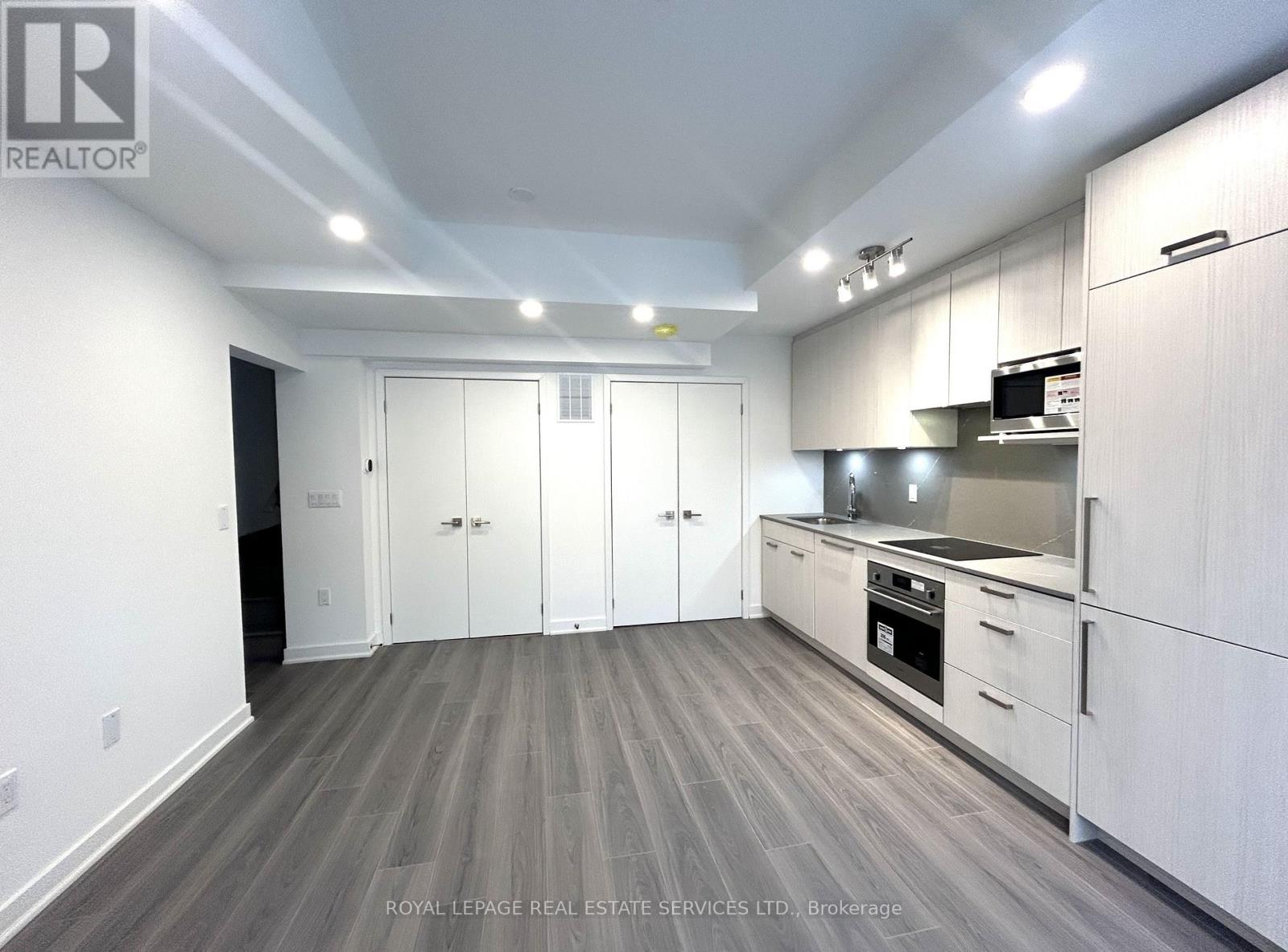 194 - 65 Curlew Drive, Toronto, Ontario  M3A 0B5 - Photo 6 - C12657780