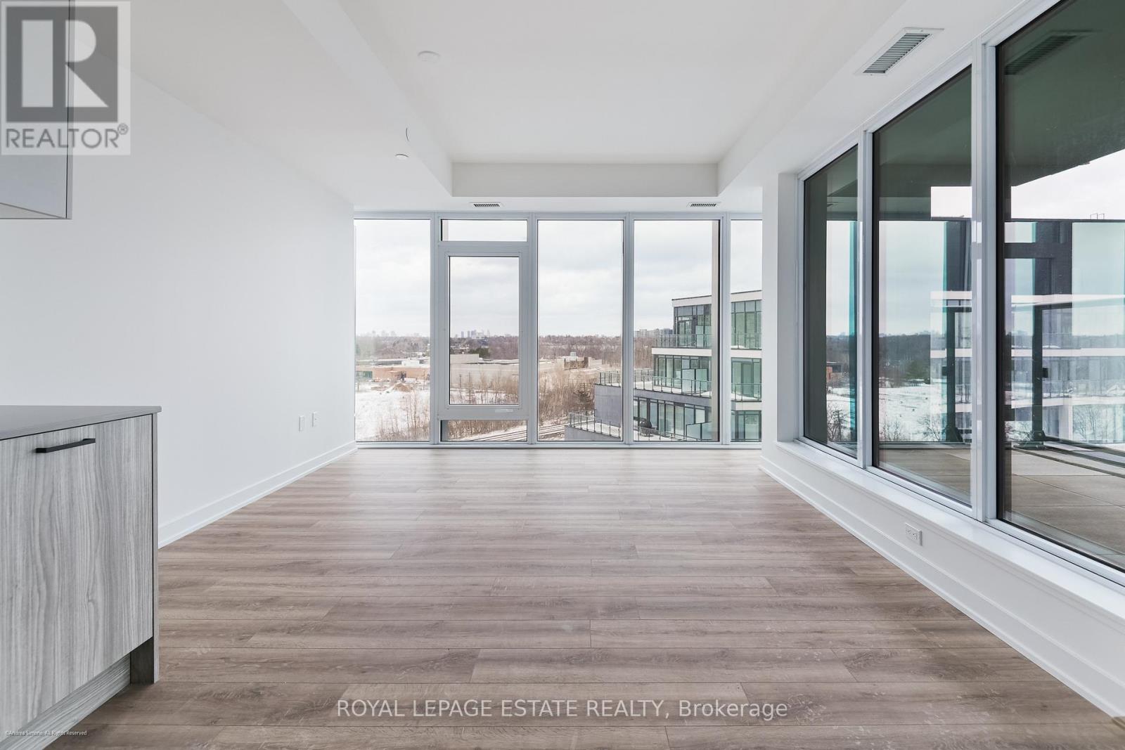 719 - 1 Quarrington Lane, Toronto, Ontario  M3C 0S4 - Photo 15 - C12657788